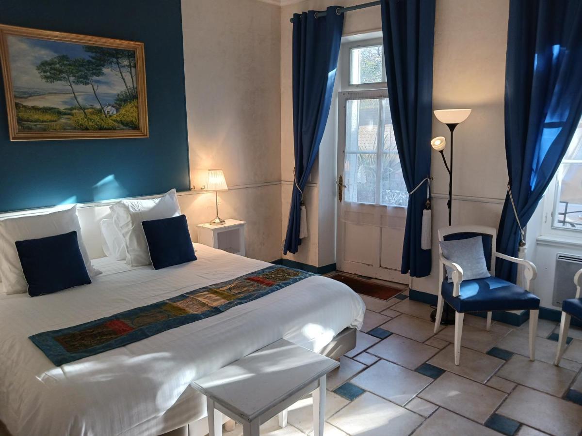 Hotel La Cognette A 25 Kilometres De Chateauroux Et 30 Kilometres De Bourges Issoudun Exteriör bild